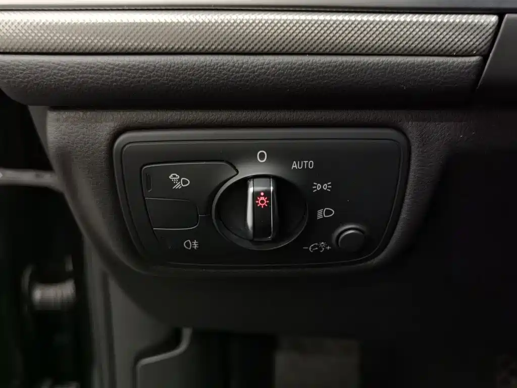 Audi A6L — миниатюра 21