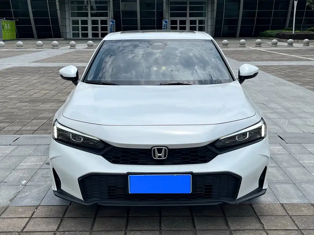 Honda Civic 2026 240TURBO CVT Plus