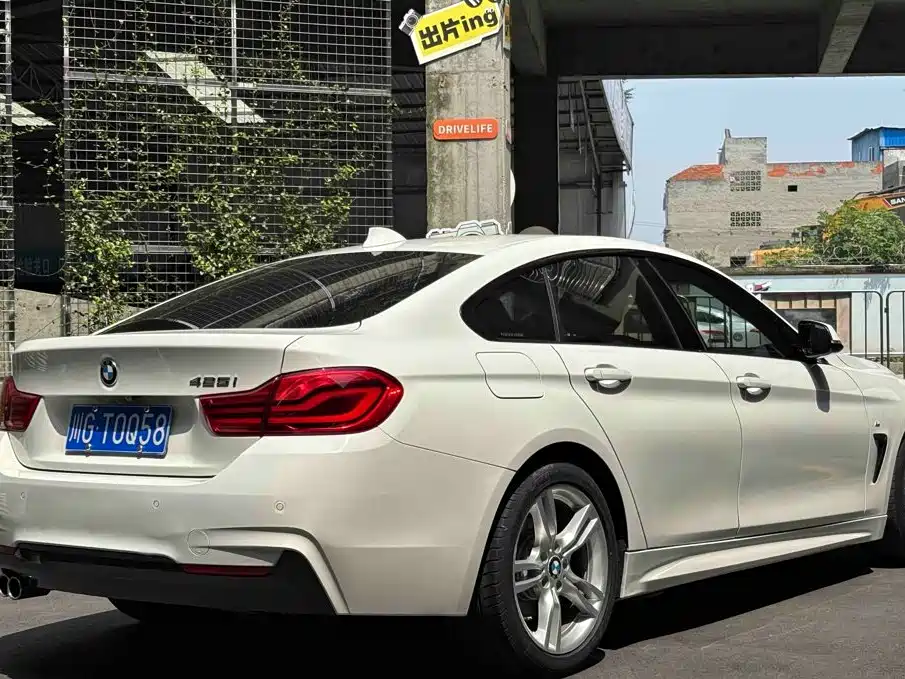 BMW 4 Series — миниатюра 9