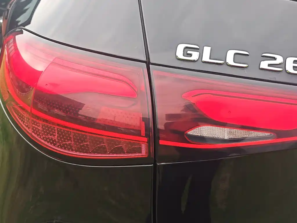 Mercedes-Benz GLC — миниатюра 9