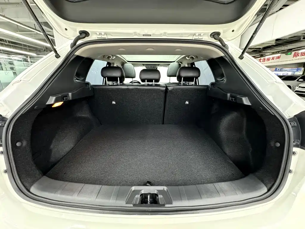 Nissan Qashqai — миниатюра 18