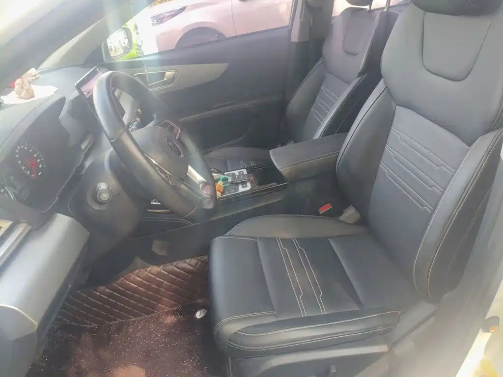 BYD Qin NEV — миниатюра 8