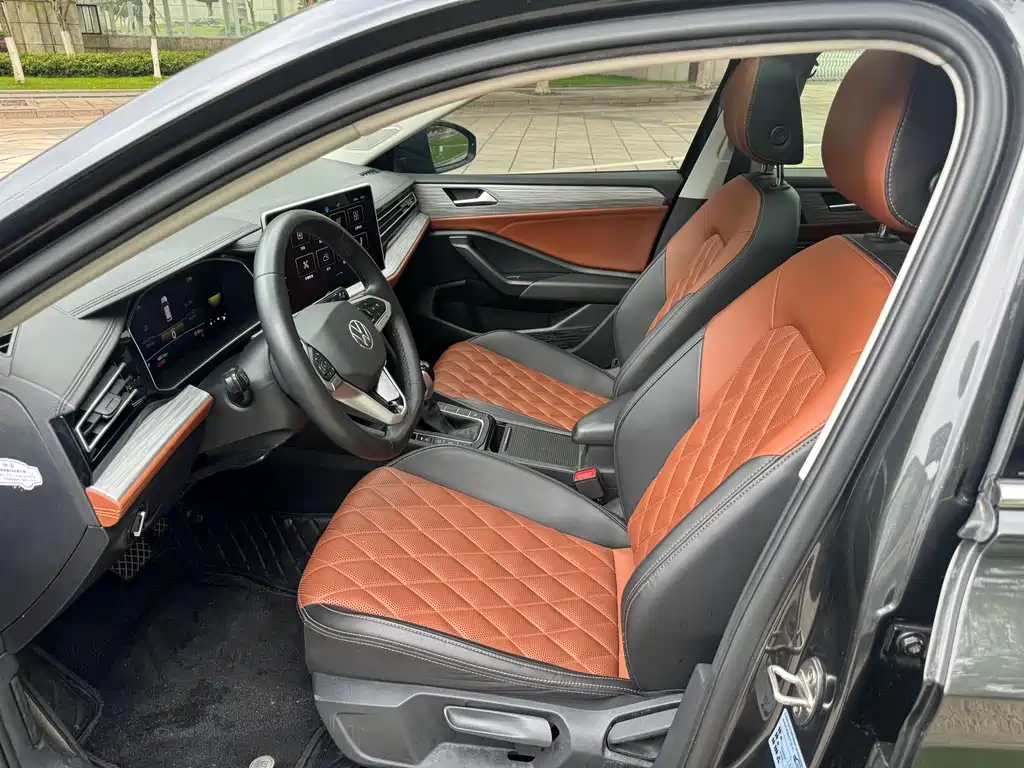 Volkswagen Sagitar 2023 280TSI DSG