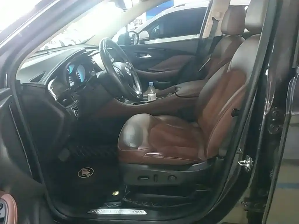 Buick Envision Plus — миниатюра 15
