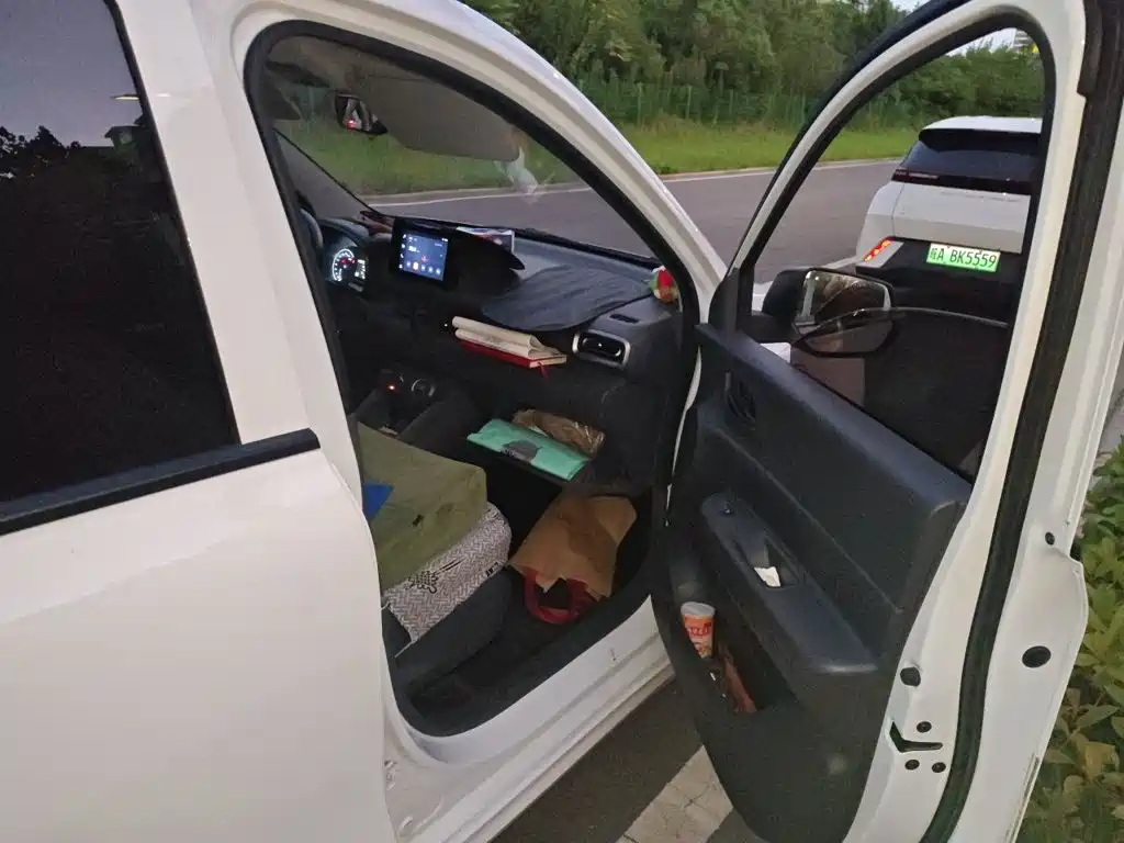 Wuling Hongguang EV — миниатюра 18