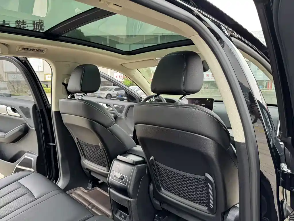 BYD Tang — миниатюра 22