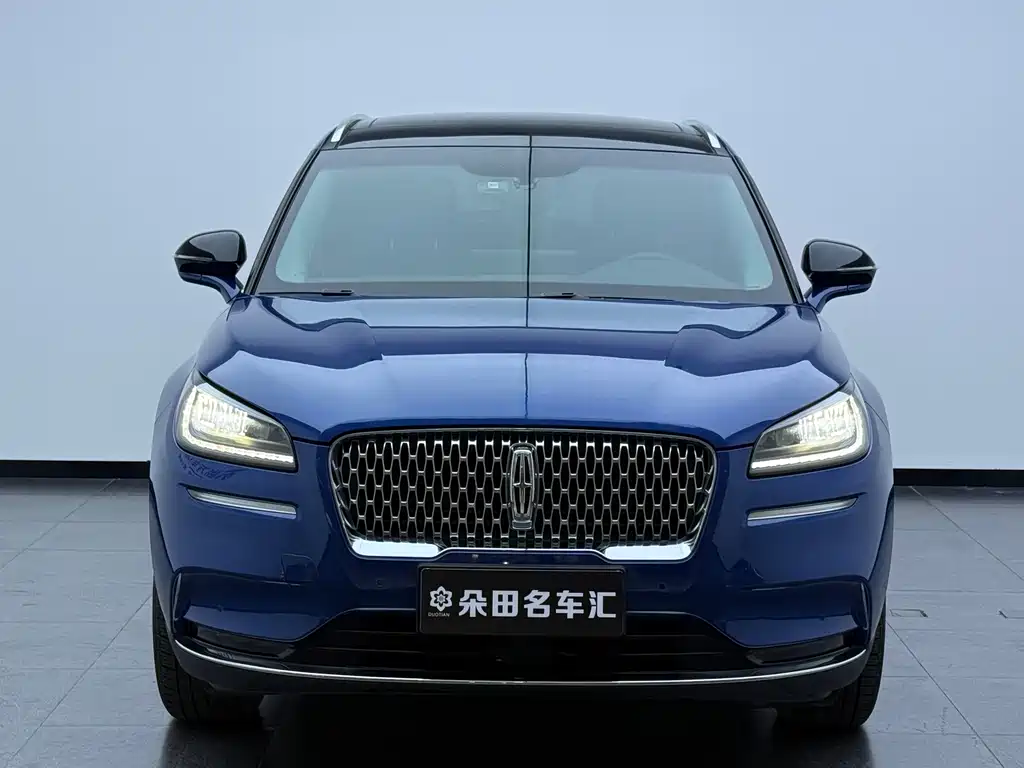 Lincoln Corsair — миниатюра 2