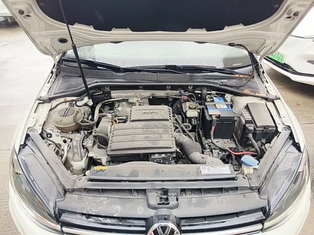 Volkswagen Golf — миниатюра 20