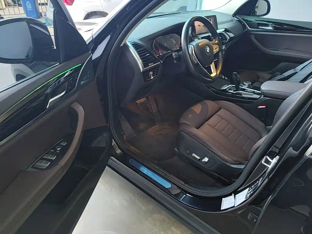 BMW X3 — миниатюра 16