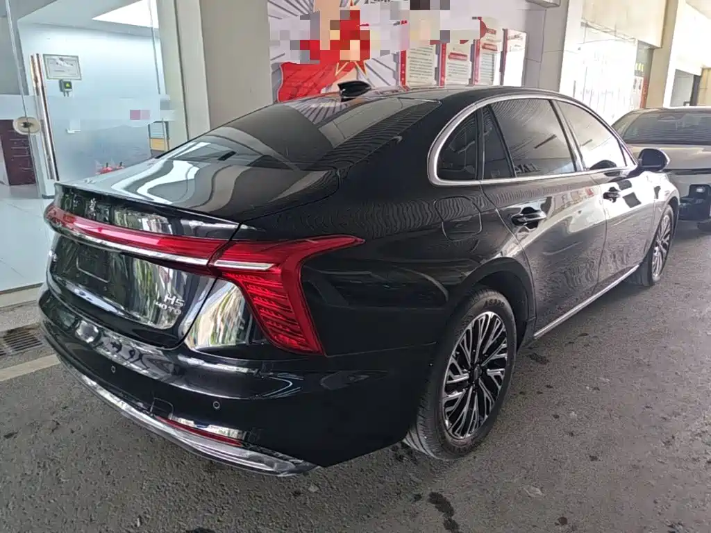 Hongqi H5 2024 2.0T AT