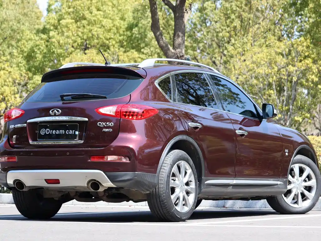INFINITI QX50
