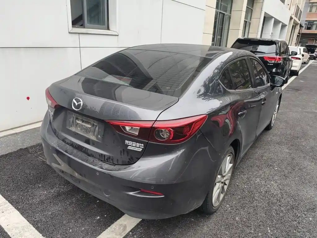 Mazda 3 Axela — миниатюра 7
