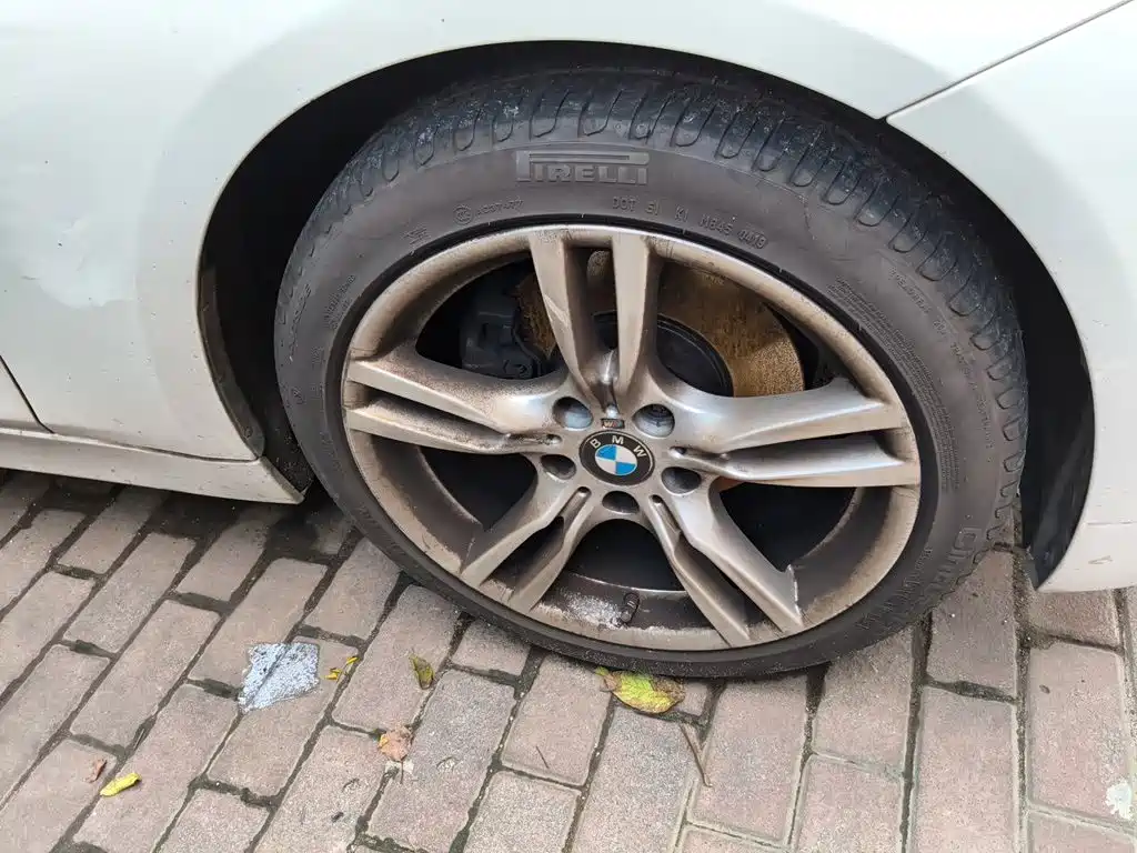 BMW 3 Series — миниатюра 8