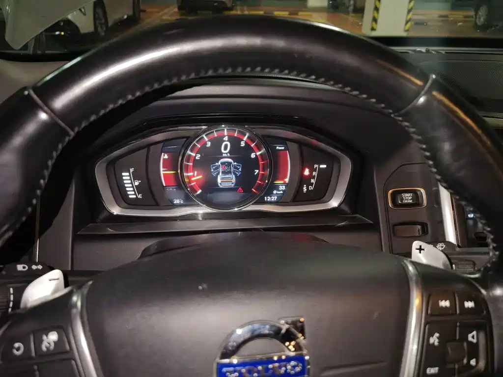 Volvo XC60 — миниатюра 4