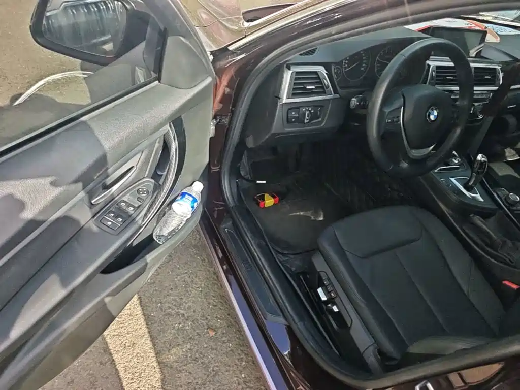 BMW 3 Series — миниатюра 16