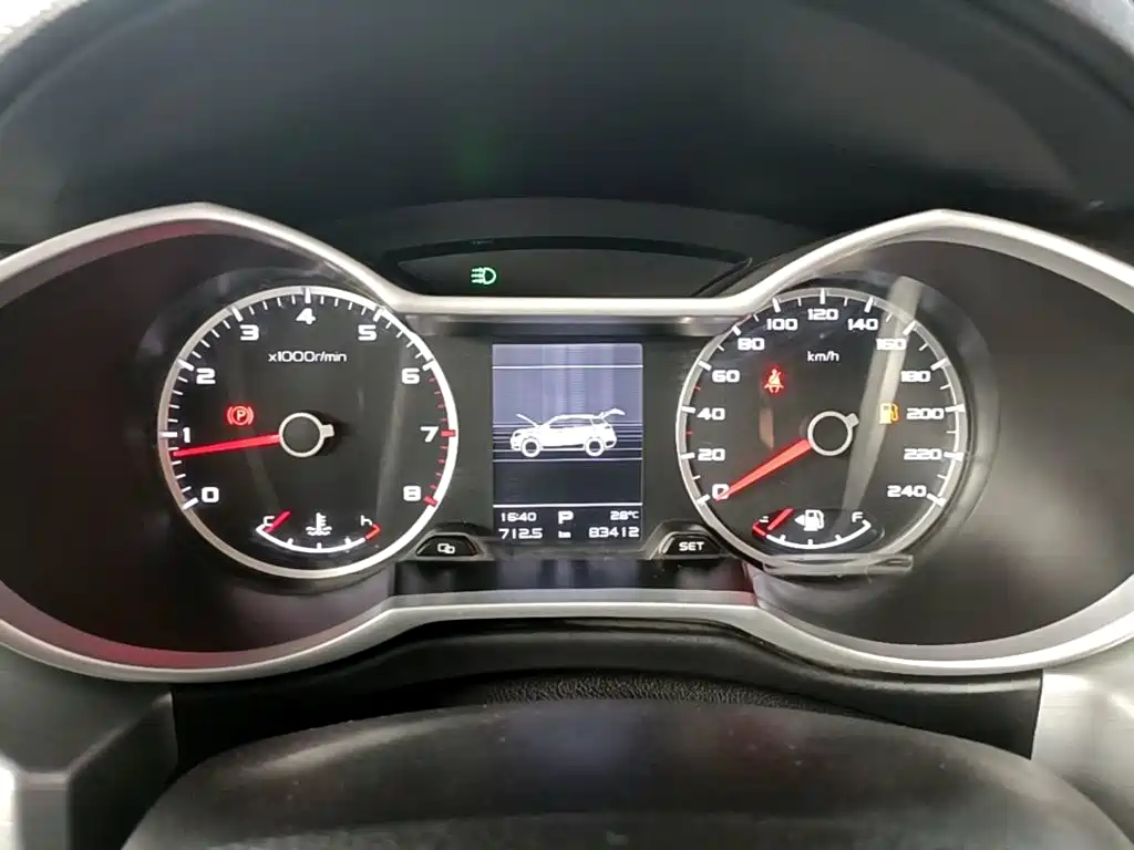 Geely Boyue — миниатюра 12