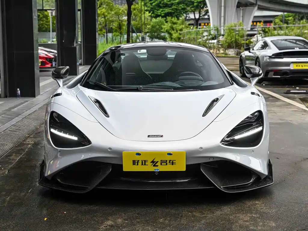 McLaren 720S — миниатюра 5