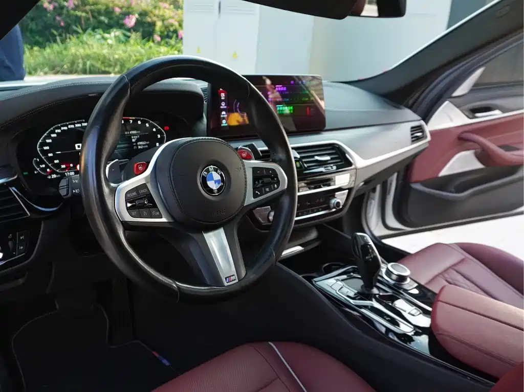 BMW 5 Series — миниатюра 9