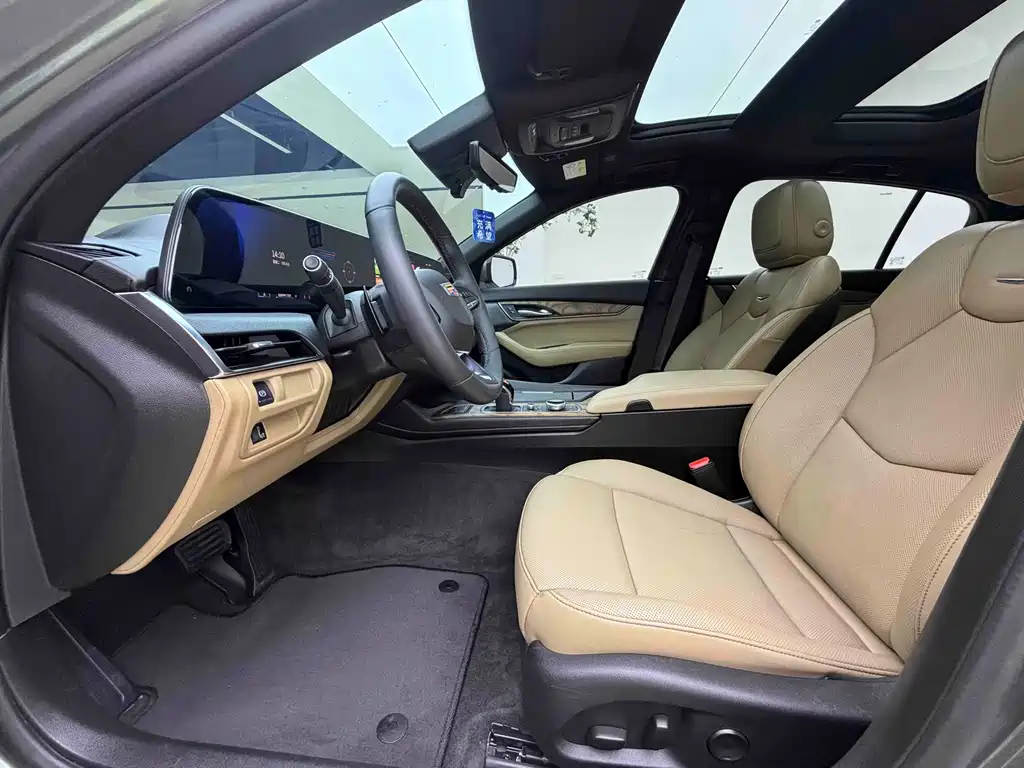 Cadillac CT5 — миниатюра 6