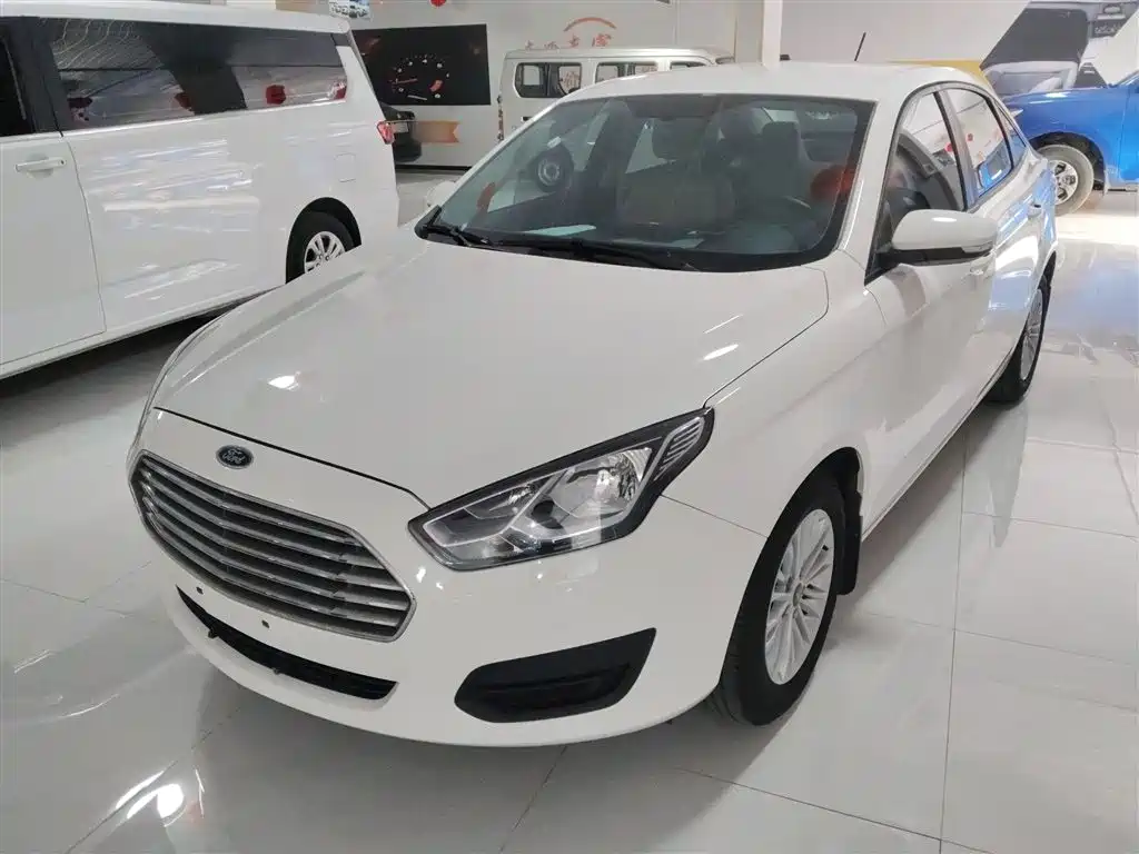 Ford Escort 2018