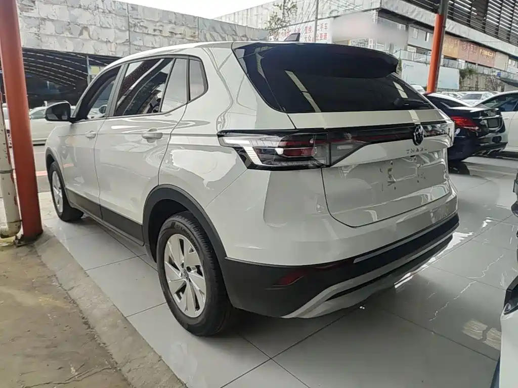 Volkswagen Tharu