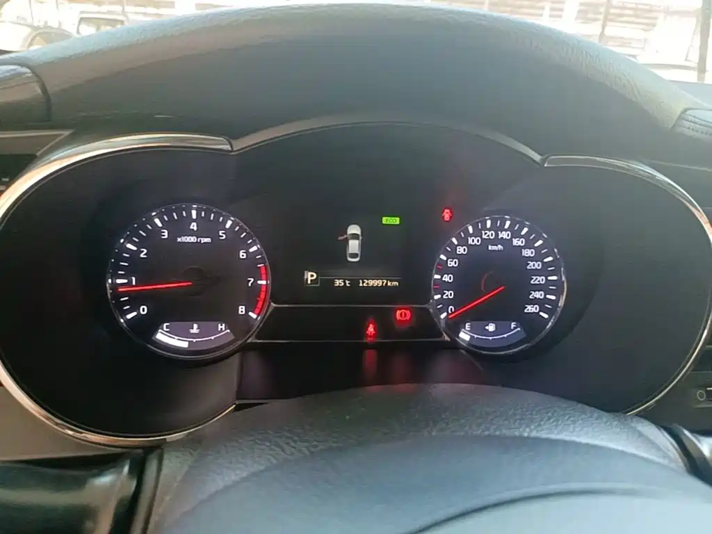 Kia K5 — миниатюра 12