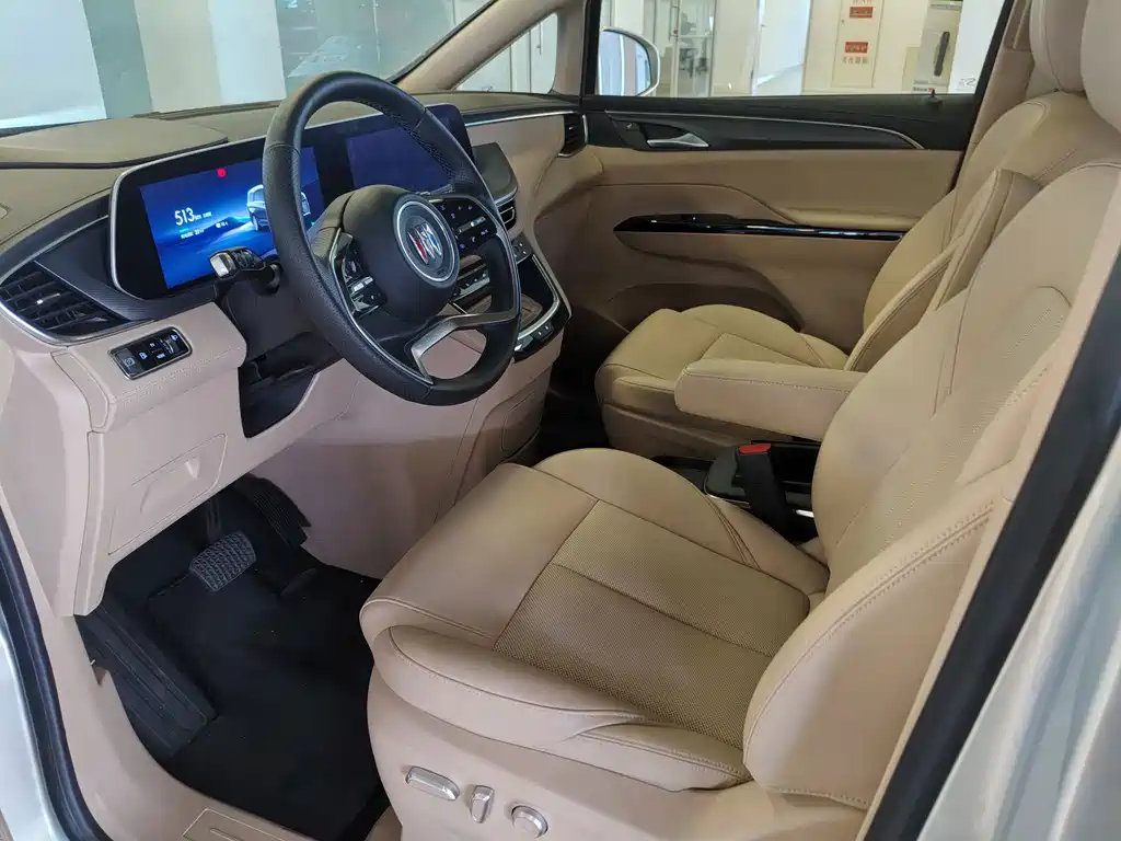 Buick GL8 Hybrid — миниатюра 20