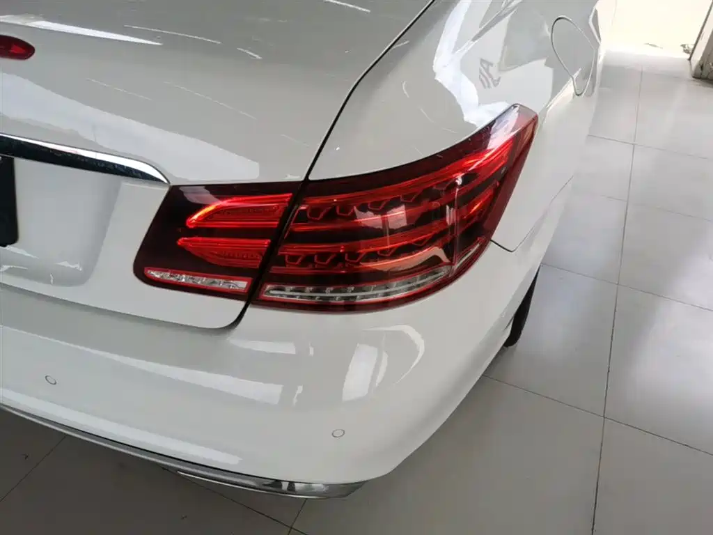 Mercedes-Benz E-Class E 2014 E 260