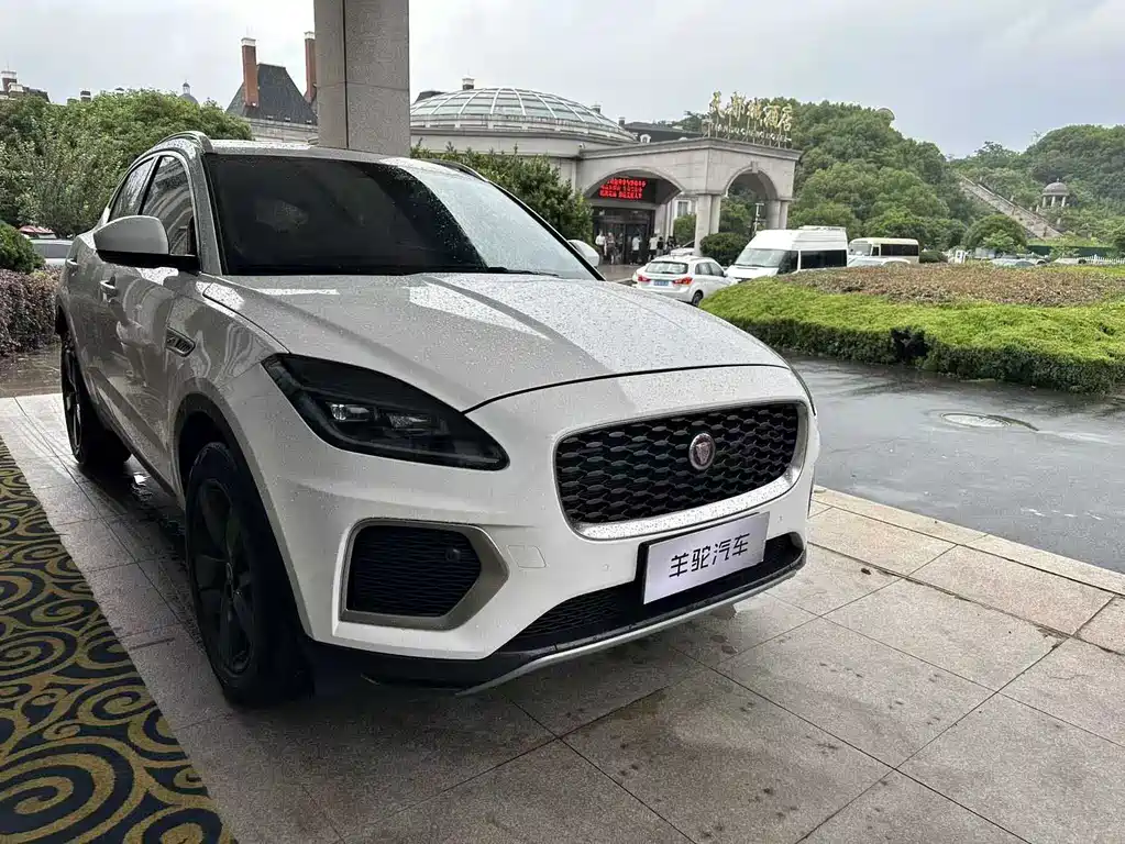Jaguar E-Pace 2024 Sport R-DYNAMIC