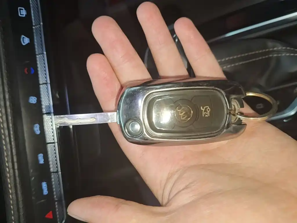 Buick Verano — миниатюра 9