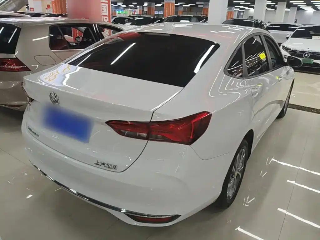 Buick Verano — миниатюра 7