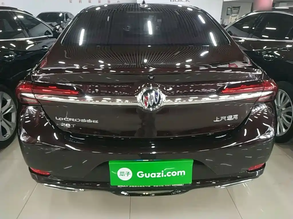 Buick LaCrosse — миниатюра 6