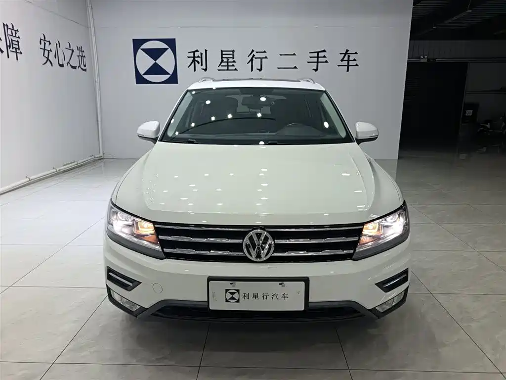 Volkswagen Tiguan L — миниатюра 17