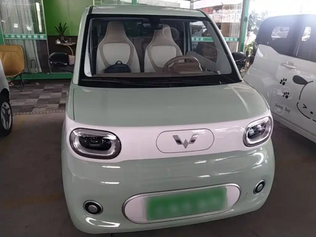 Wuling MINIEV — миниатюра 3