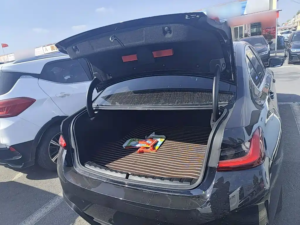 BMW i3 — миниатюра 19