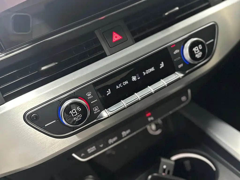 Audi A4L — миниатюра 10