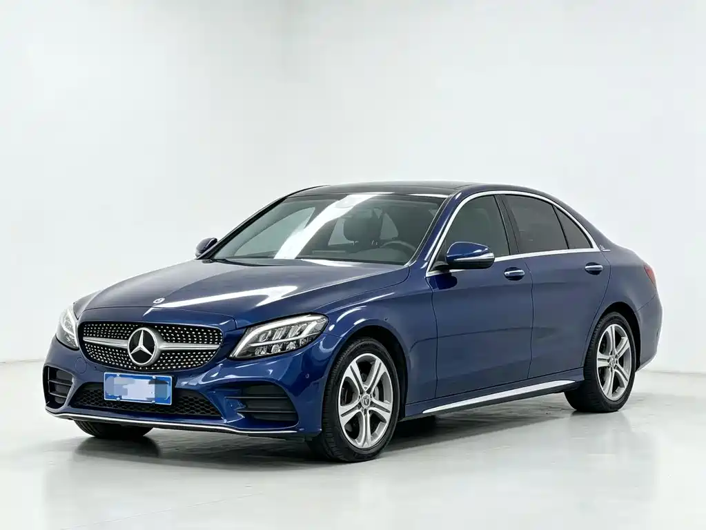Mercedes-Benz C-Class — миниатюра 3