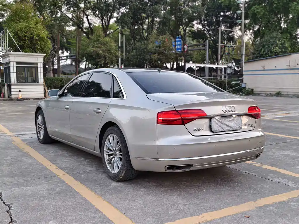 Audi A8 A8L 45 TFSI quattro Comfort Type, фото 6