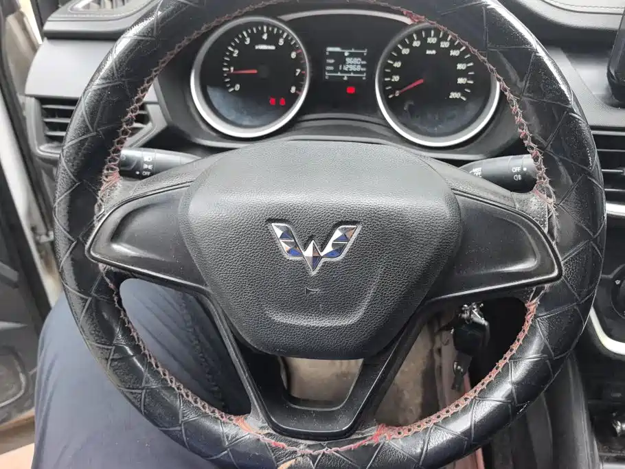 Wuling Hongguang S3 — миниатюра 15