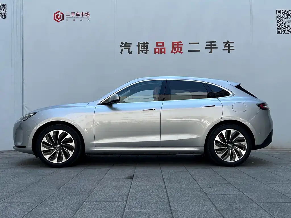 AITO Wenjie AITO M5 — миниатюра 4