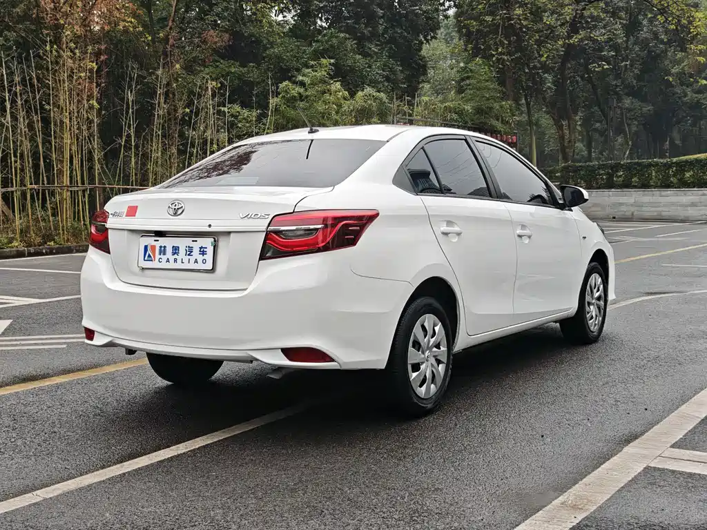 TOYOTA VIOS