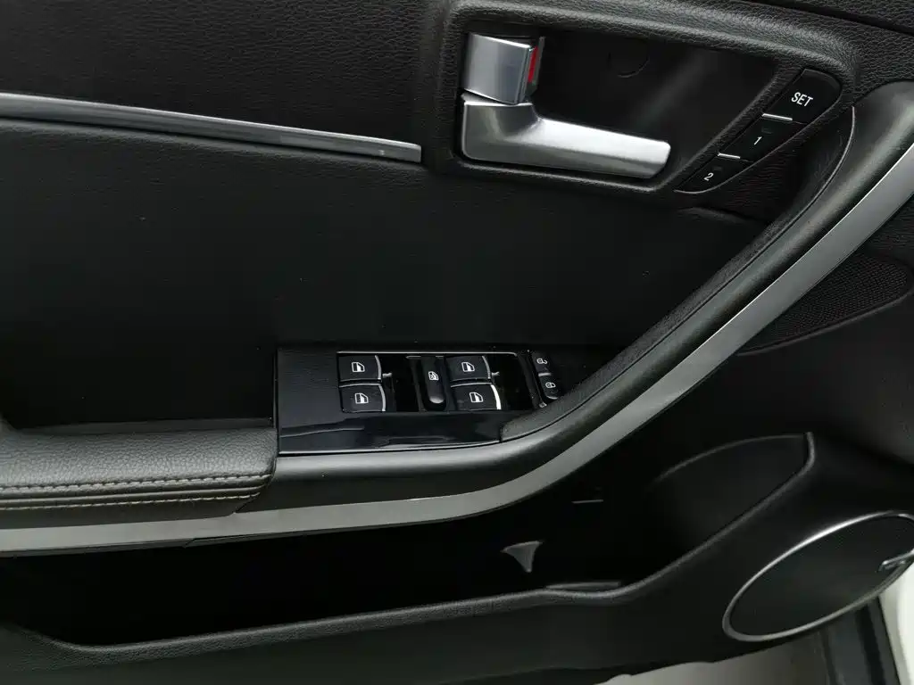 Landwind Landwind X5 — миниатюра 9