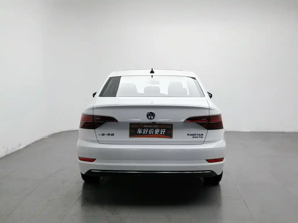 Volkswagen Sagitar — миниатюра 4
