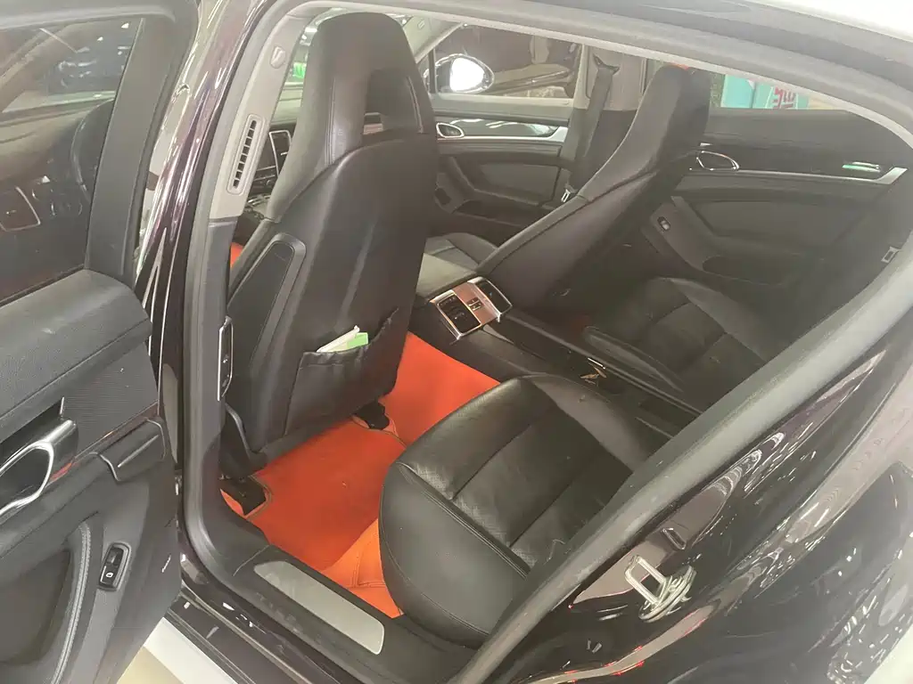 Porsche Panamera — миниатюра 5