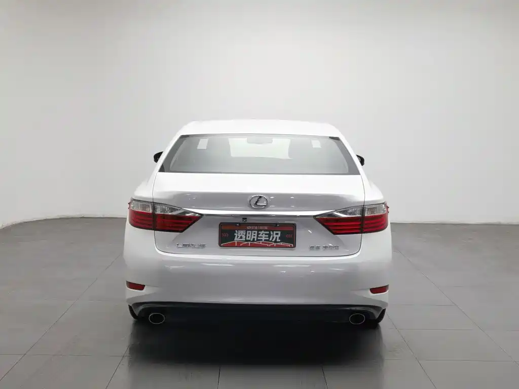Lexus ES — миниатюра 4