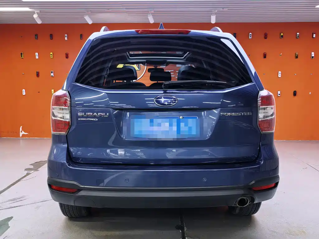 Subaru Forester 2013 2.0i AT Luxury