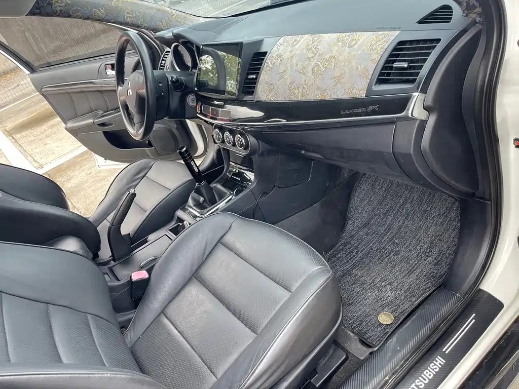 Mitsubishi Lancer EX — миниатюра 12