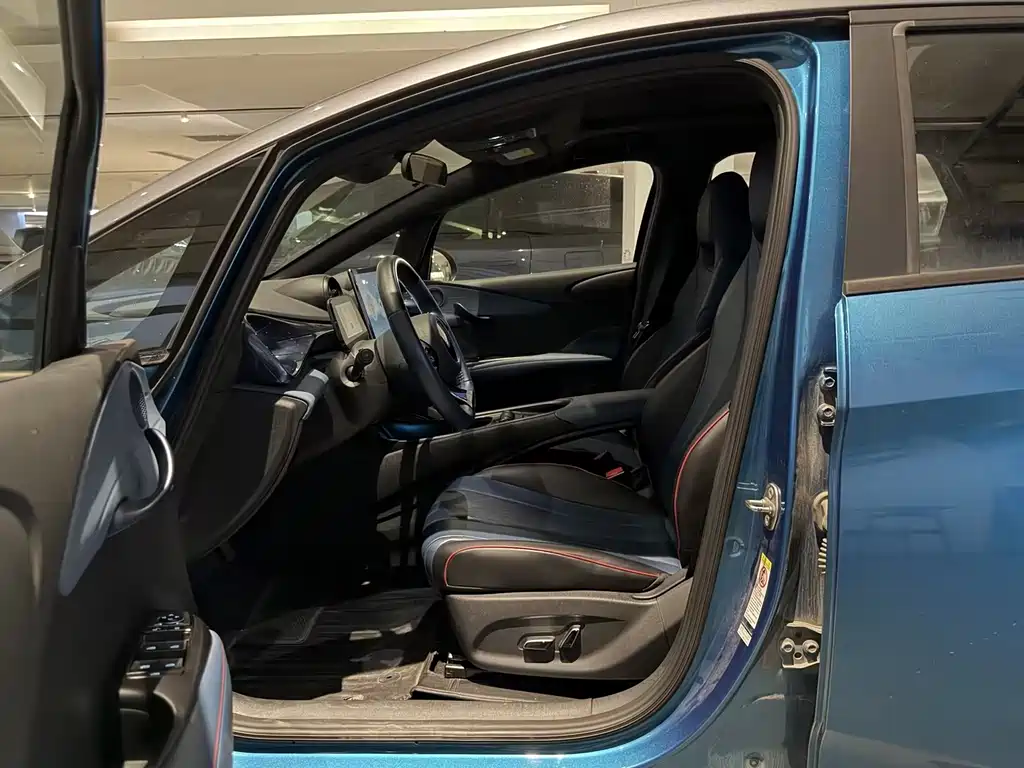 BYD Dolphin — миниатюра 4