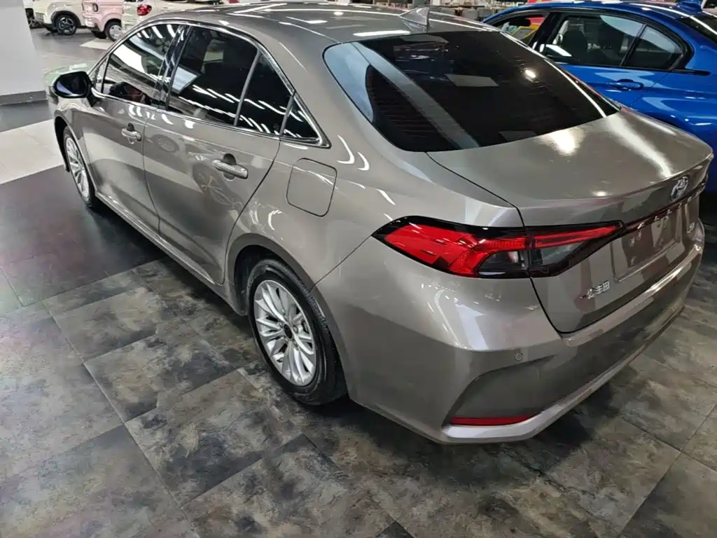 Toyota Allion — миниатюра 5