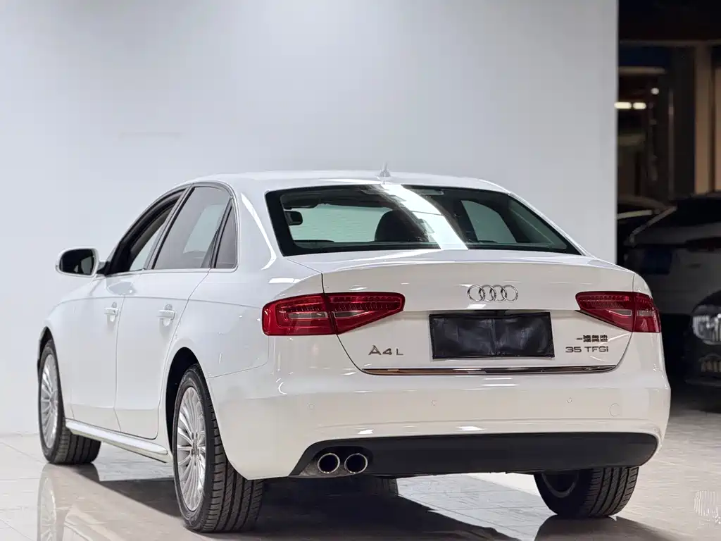 Audi A4L — миниатюра 6